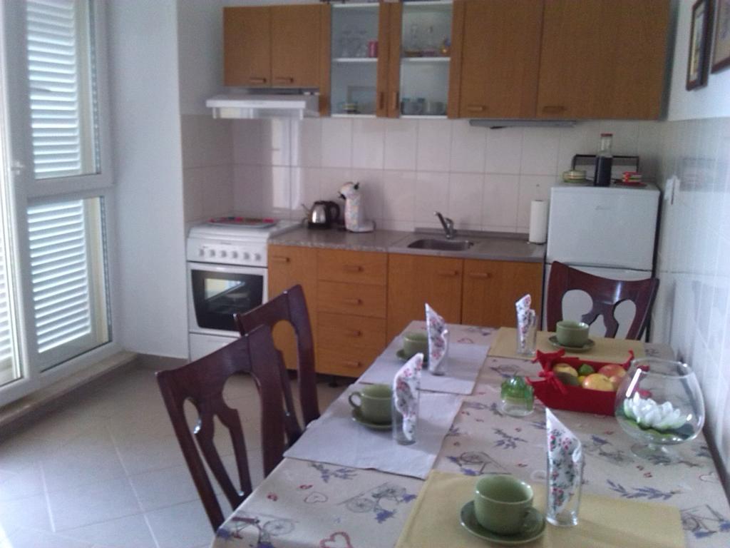 Apartment Z&E Trogir Exteriör bild