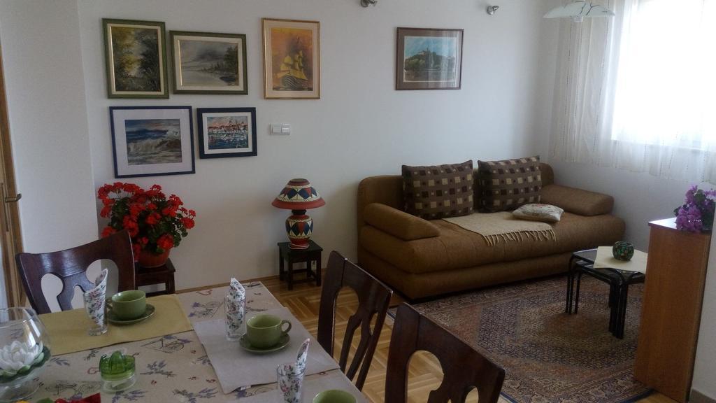 Apartment Z&E Trogir Exteriör bild